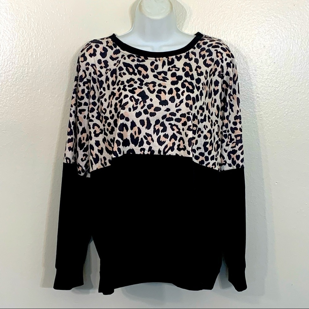 ITS THE PRINT FOR ME TOP